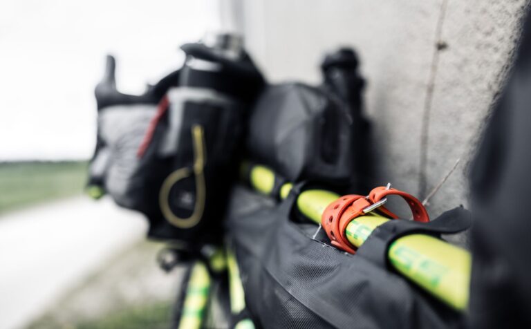 Best Dive Fins for Strong Current: Safety and Control Guide
